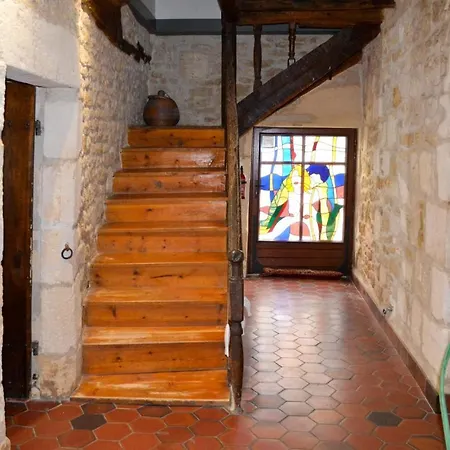 2 Bedroom Beautiful In Feriehus Saint-Jean-d'Angle