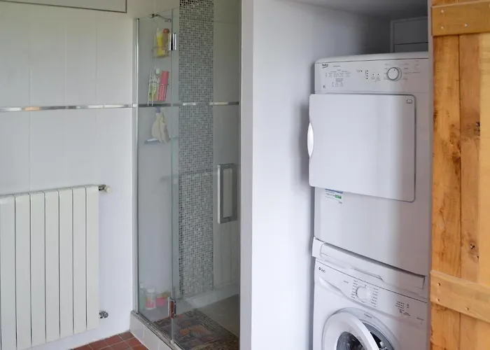 In * Saint-Jean-d'Angle